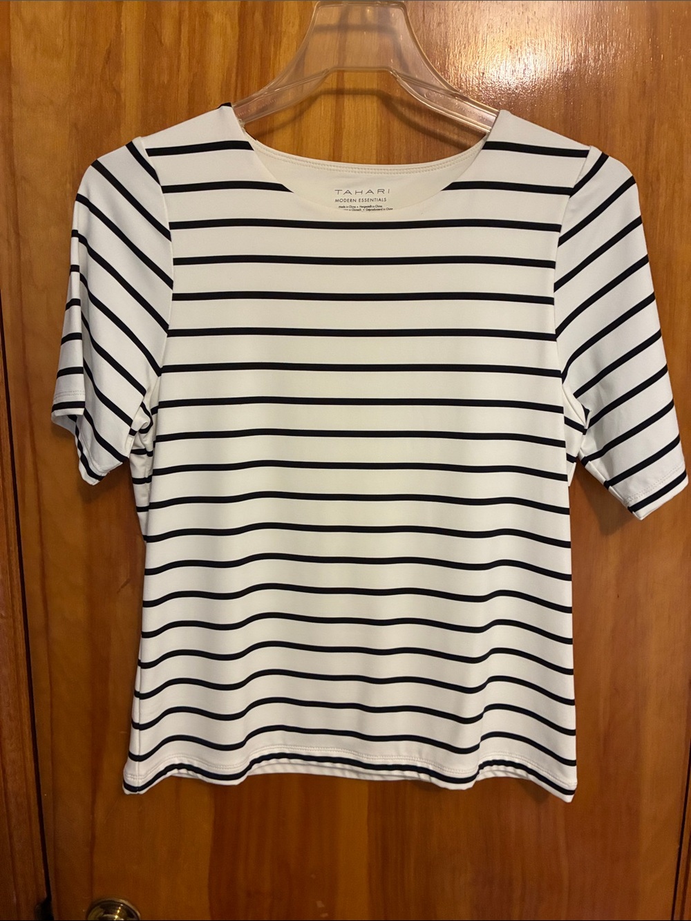 Tahari White & Black Striped Short Sleeve Top
